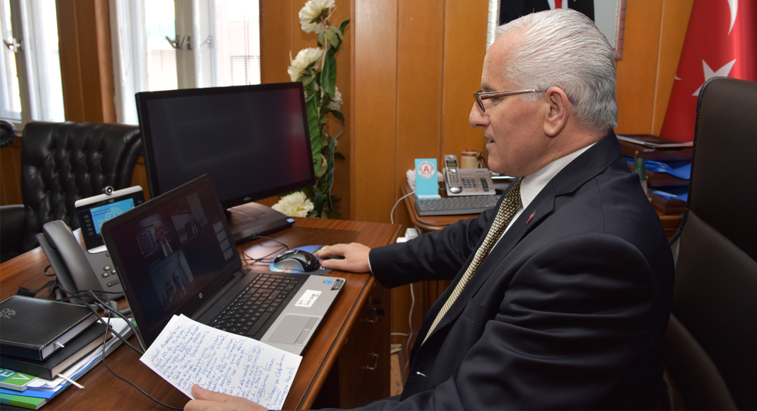 E-KONFERANS YAPTILAR…