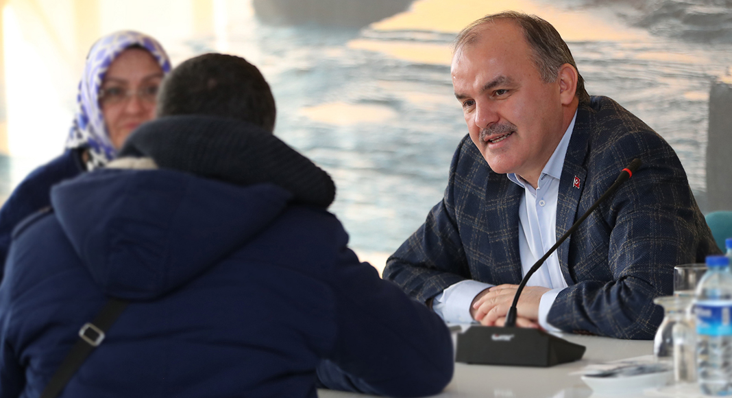 GÜRLESİN, VATANDAŞLARI DİNLEDİ