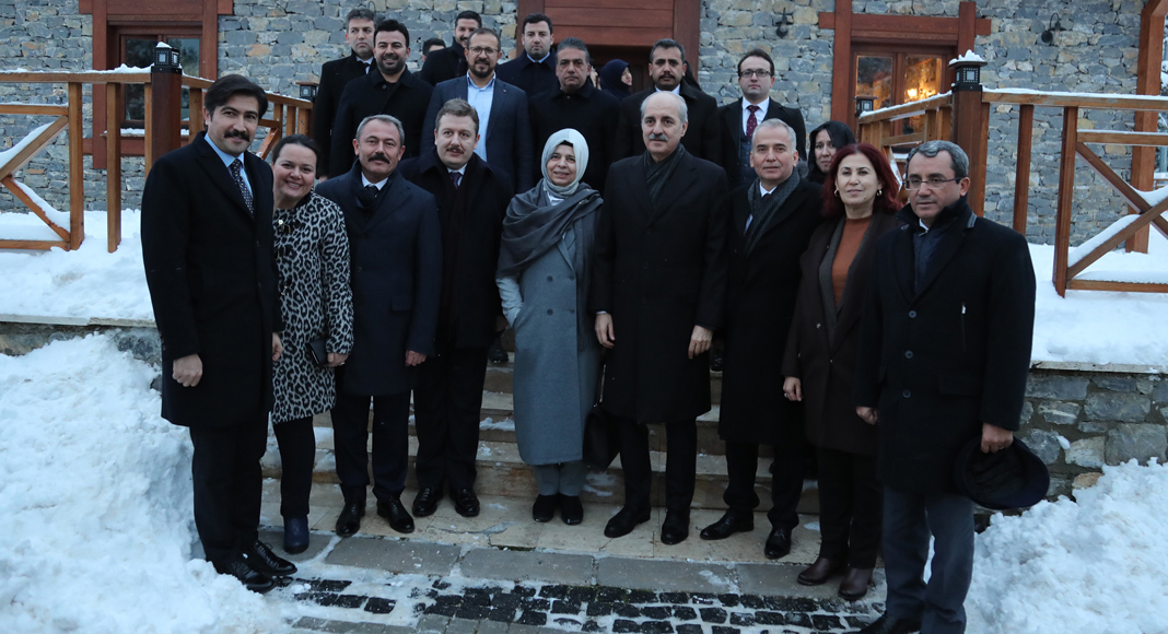 NUMAN KURTULMUŞ, TELEFERİK VE BAĞBAŞI’NA HAYRAN KALDI…