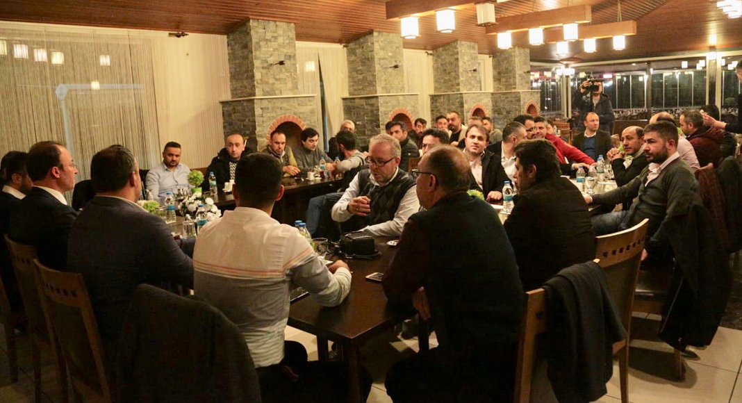 ÖRKİ, LİSE ARKADAŞLARIYLA BULUŞTU