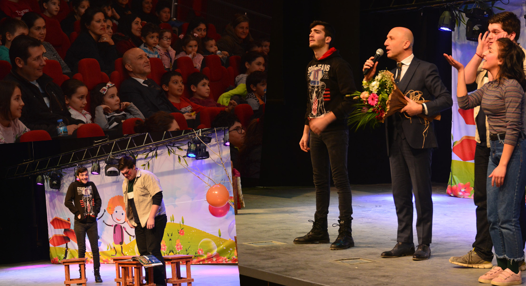 SARAYKÖY, TİYATROYU SEVDİ