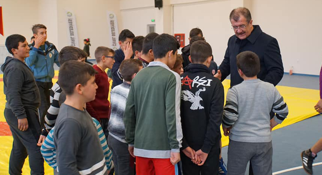 GÜREŞÇİLERE ‘GÜVEN’ GELDİ