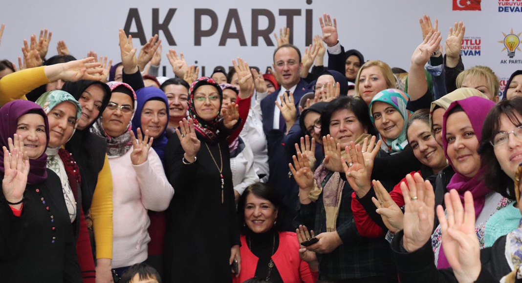 ÖRKİ’YE KADIN KOLLARI’NDAN DESTEK