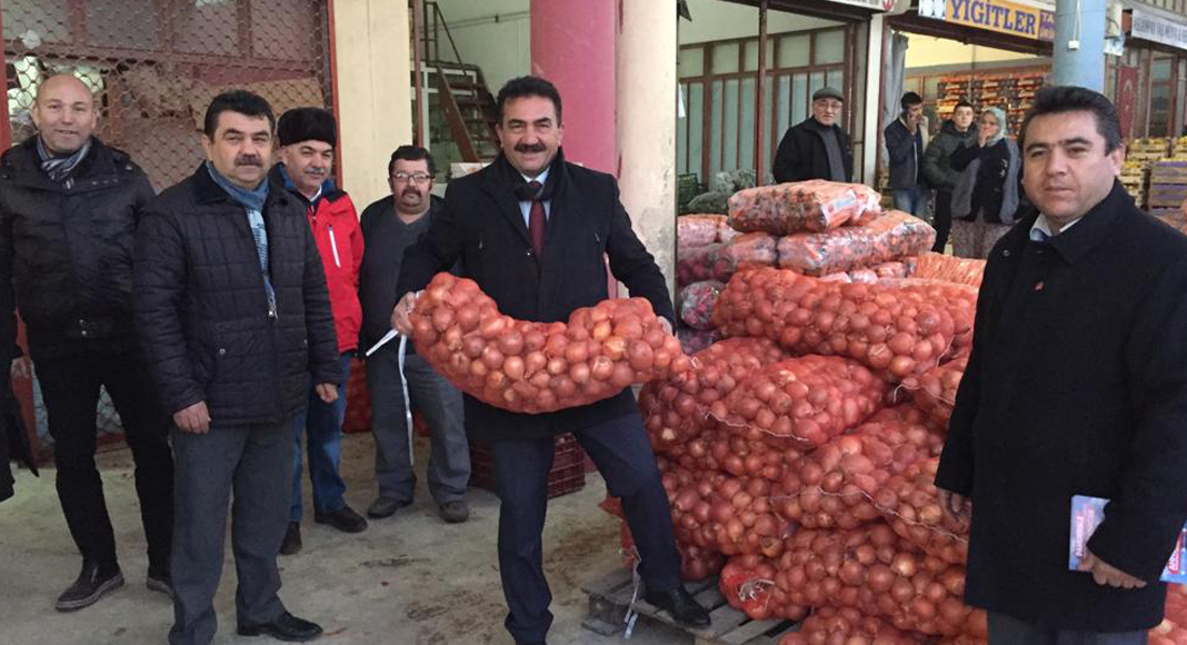 CHP’Lİ DİVARCI: ESNAFIN YANINDAYIZ