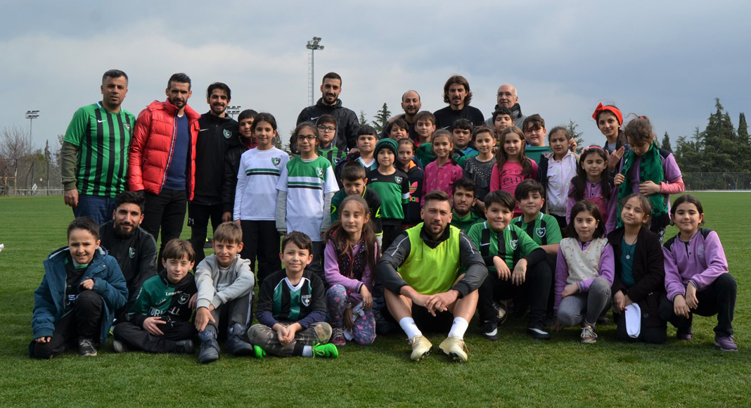 DENİZLİSPOR 3 PUANLA DÖNECEK