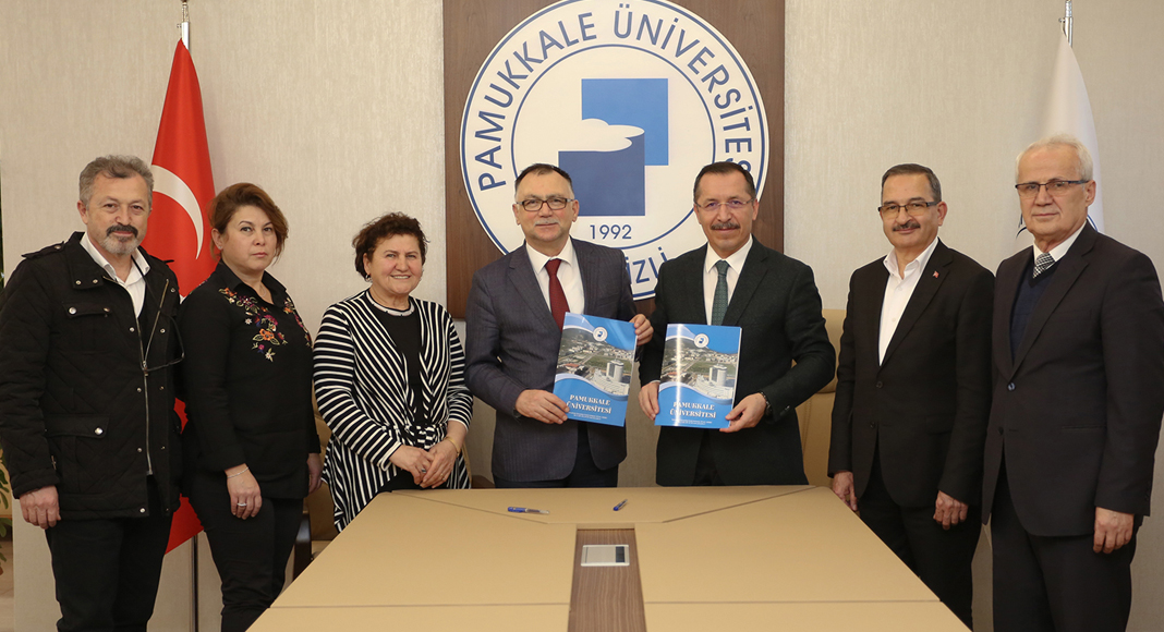 PAÜ SERİNHİSAR’DA DEVİR PROTOKOLÜ