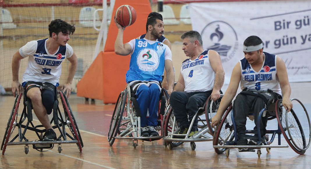 PAMUKKALE, EFELER’E KARŞI…