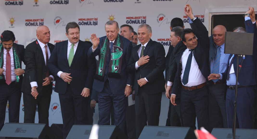 CUMHURBAŞKANI ERDOĞAN DENİZLİ’DE VATANDAŞLARA SESLENDİ…