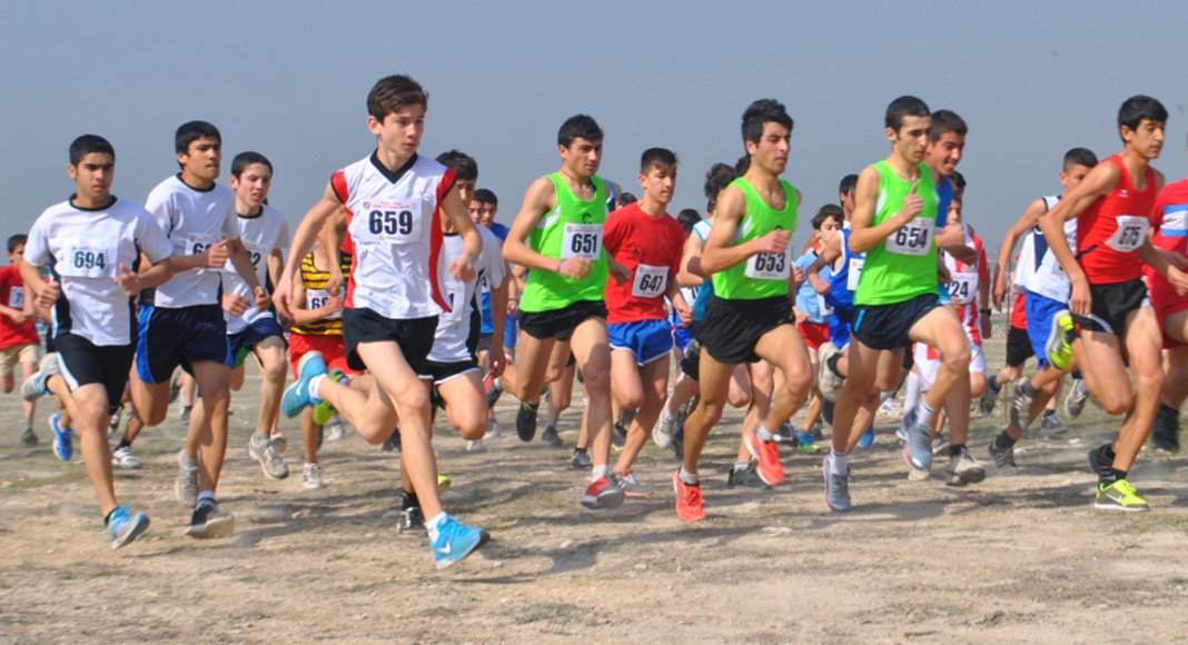 GENÇ ATLETLER PAÜ’DE KOŞACAK