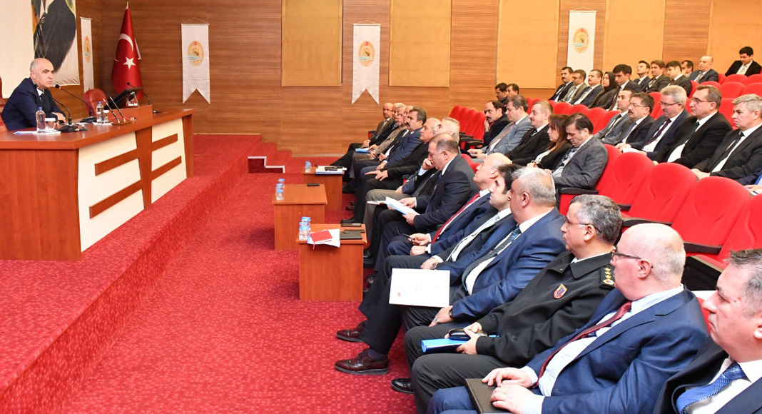 HOŞGÖRÜ VE OLGUNLUK ÇAĞRISI