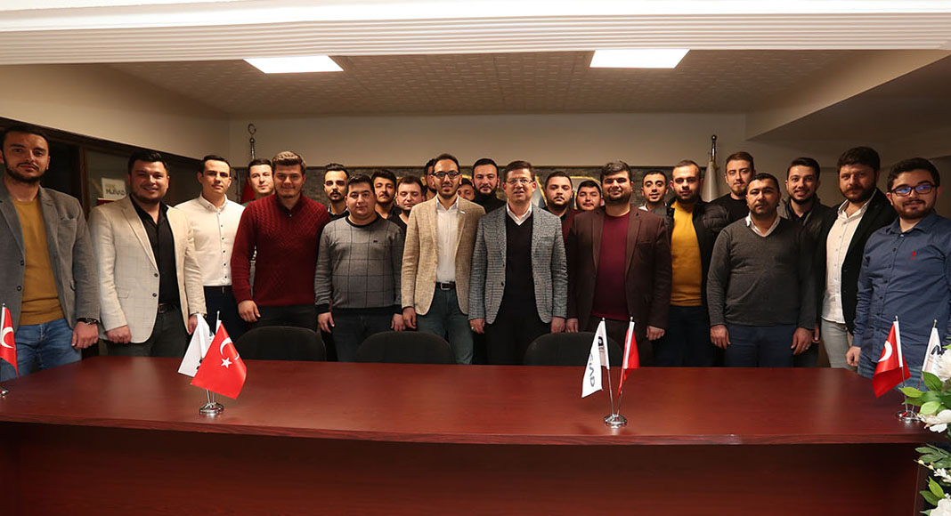 SUBAŞIOĞLU, GENÇ MÜSİAD İLE BULUŞTU