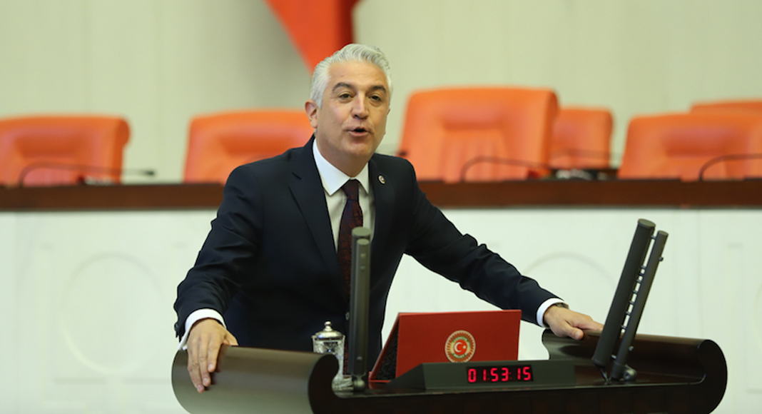 ARAZİ EKSPERİ Mİ, MECLİS ÜYESİ ADAYI MI?