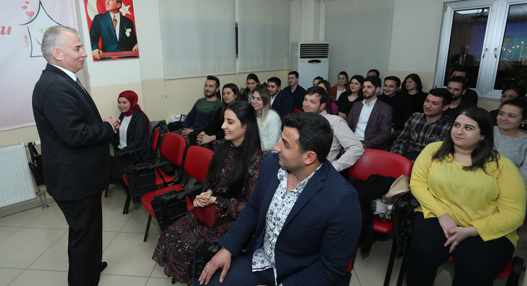 EVLİLİK OKULU MEZUNLARINI VERDİ