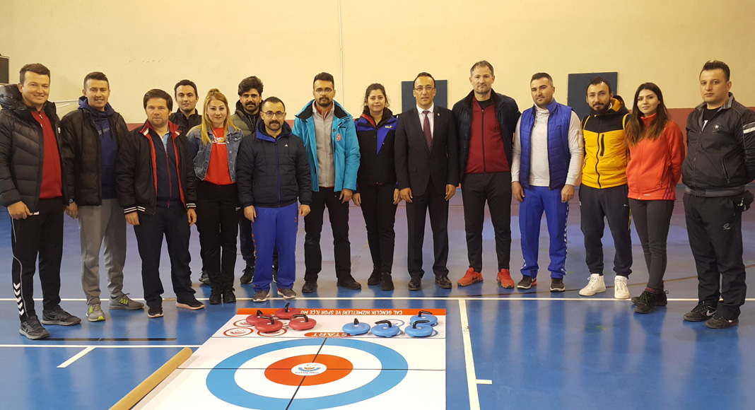 ÇAL İLK KEZ CURLİNG İLE TANIŞTI