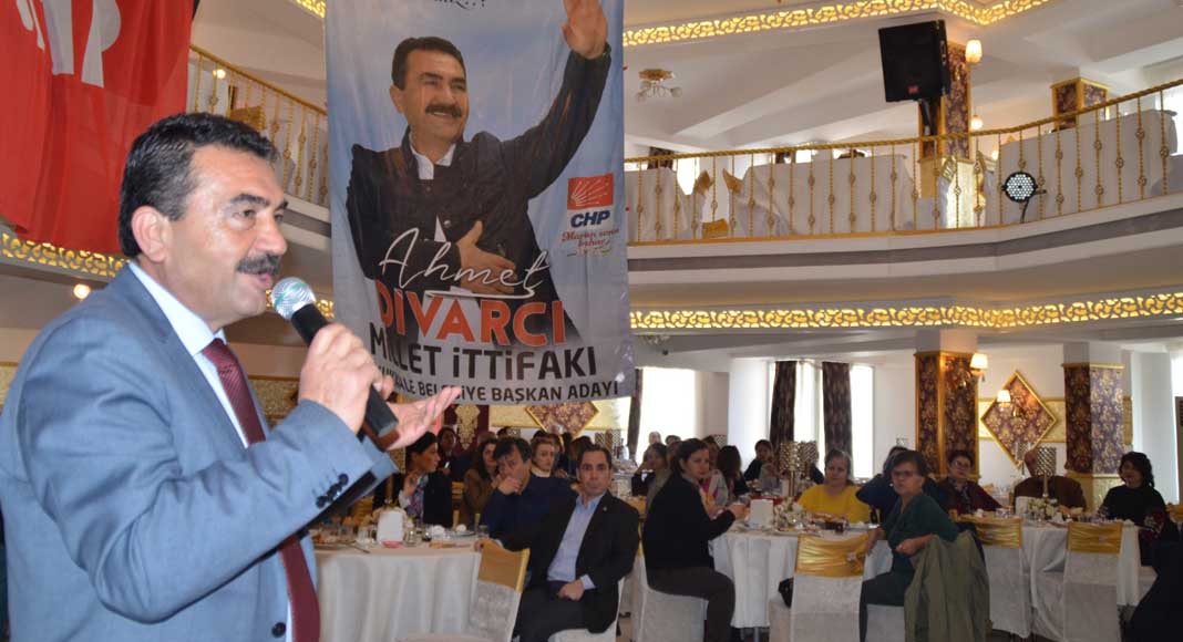 DİVARCI PARTİLİLERLE BİRARAYA GELDİ