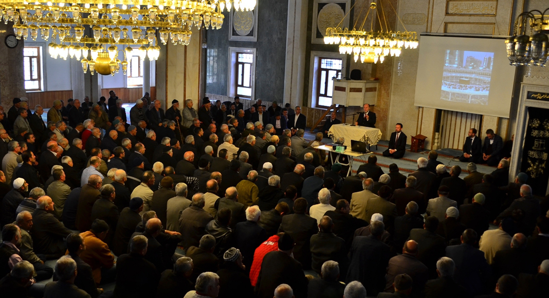 HACI ADAYLARINA EĞİTİM SEMİNERİ