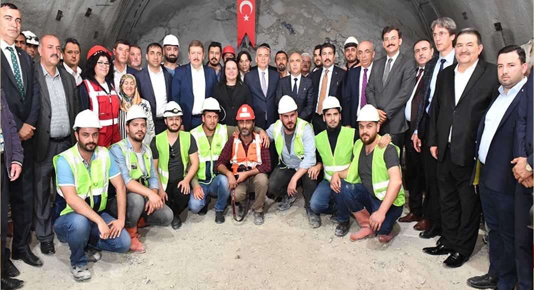 HONAZ TÜNELİ’NDE IŞIK GÖRÜNDÜ