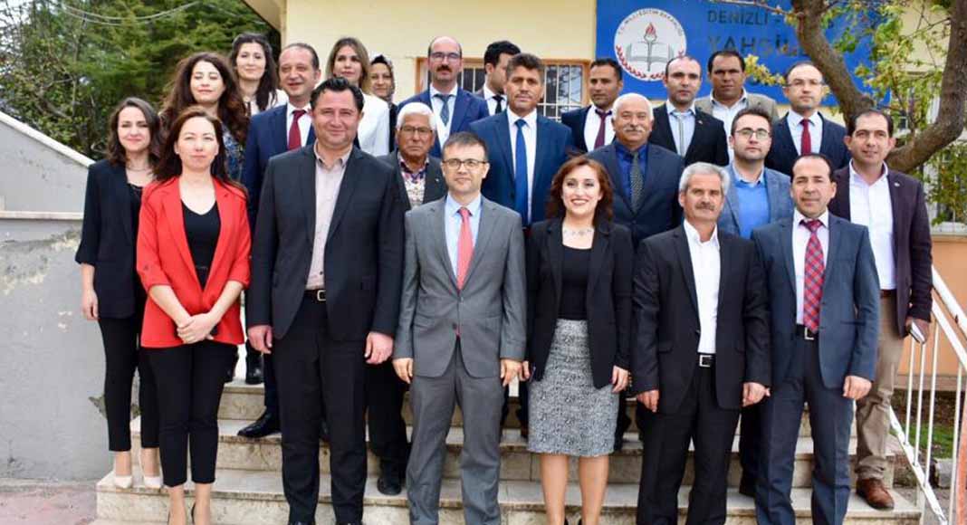 KADIN HEKİMLERDEN EĞİTİME DESTEK