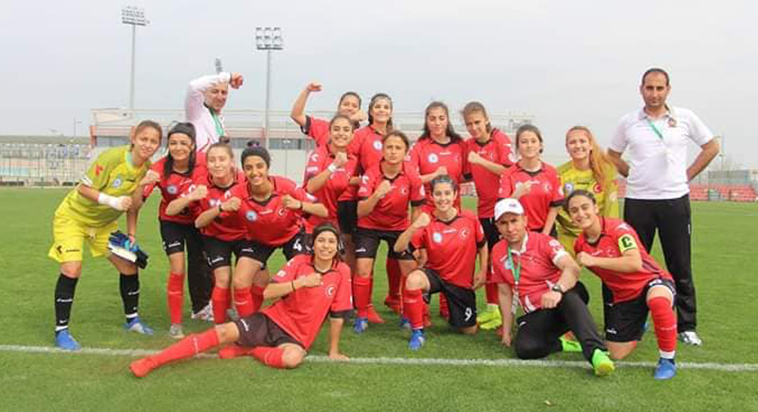 SERVERGAZİLİ KIZLAR DÜNYA 9.SU