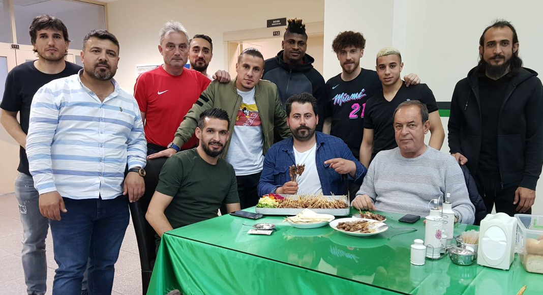 BALKES MAÇI ÖNCESİ MANGAL KEYFİ