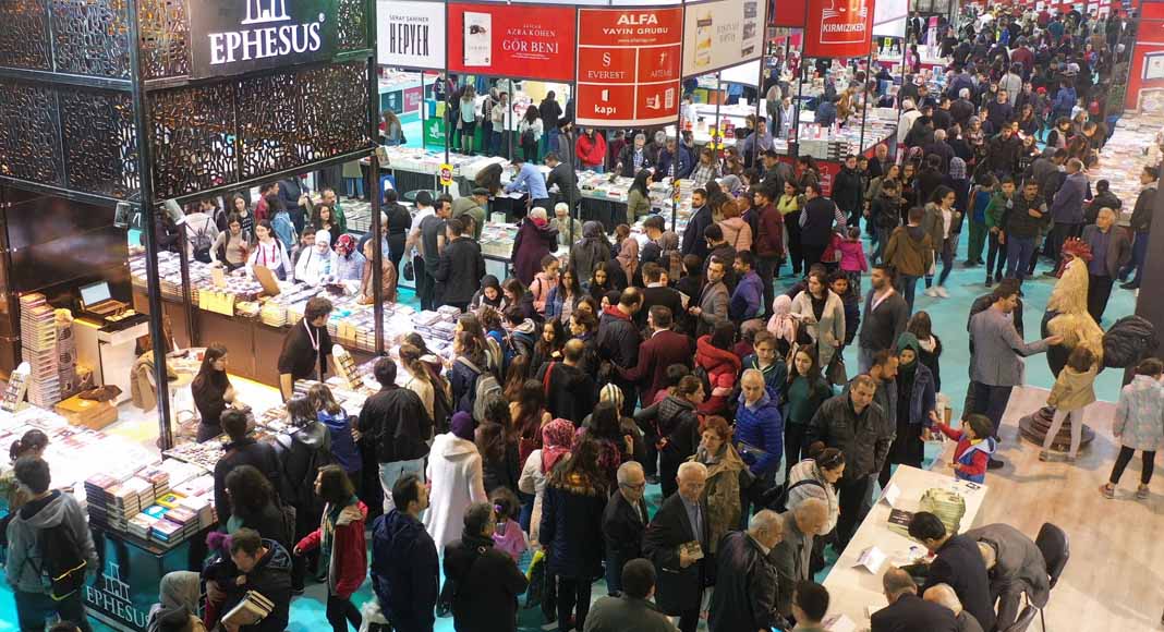 FUARA KİMLER GELİYOR KİMLER!..