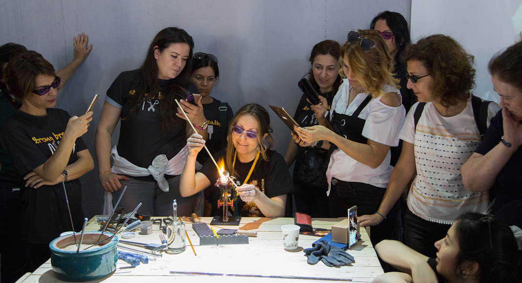 CAMA HAYAT VERENLER GELİYOR