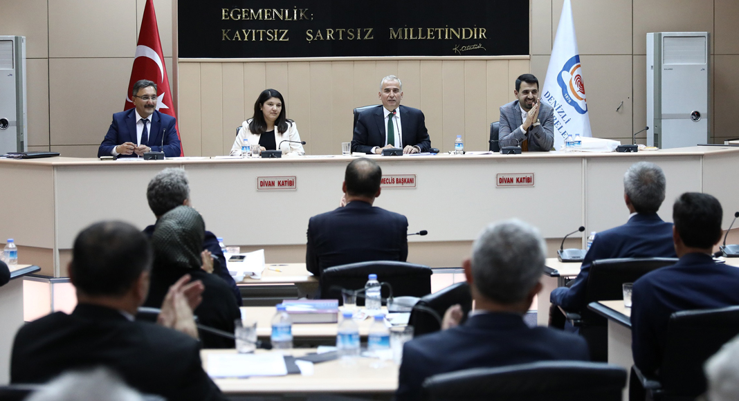 MECLİS’TE FAALİYET RAPORU ONAYLANDI