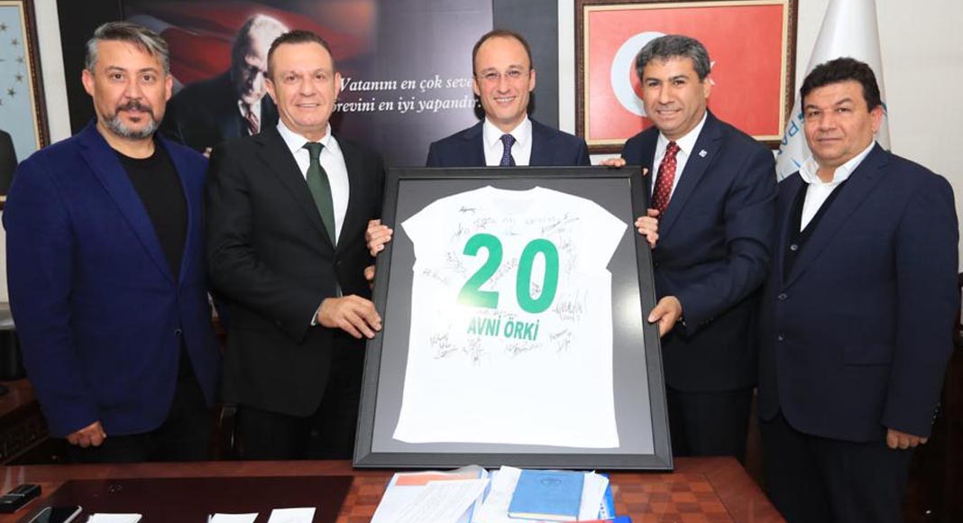 BAŞKANLAR DENİZLİSPOR’UN YANINDA