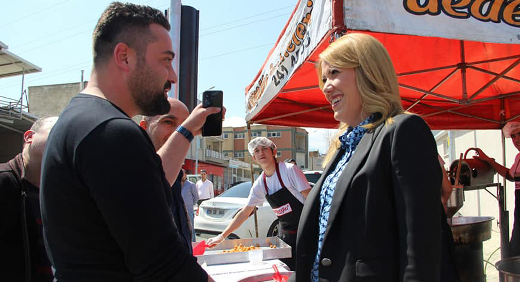 ŞENİZ DOĞAN HALKIN İÇİNDE!..