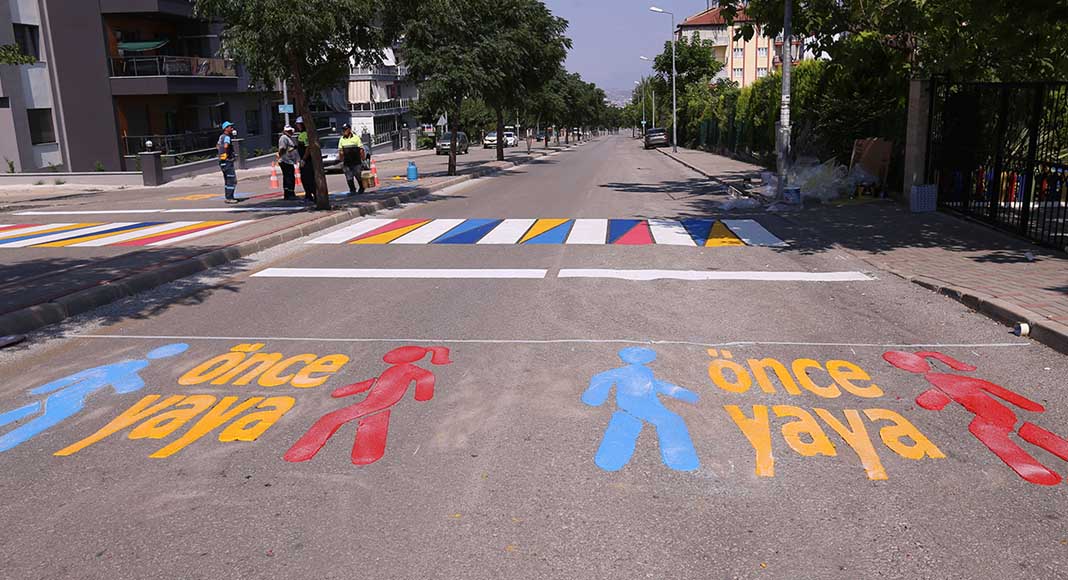 MERKEZEFENDİ’DE ‘ÖNCE YAYA’