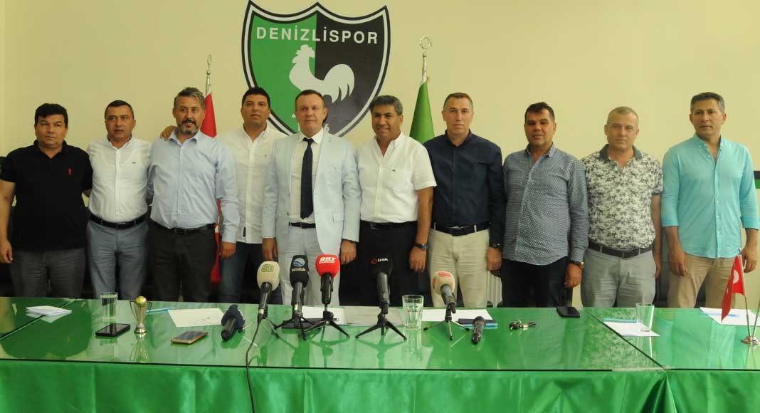 DENİZLİSPOR’DA YÖNETİM UYUMUYOR!