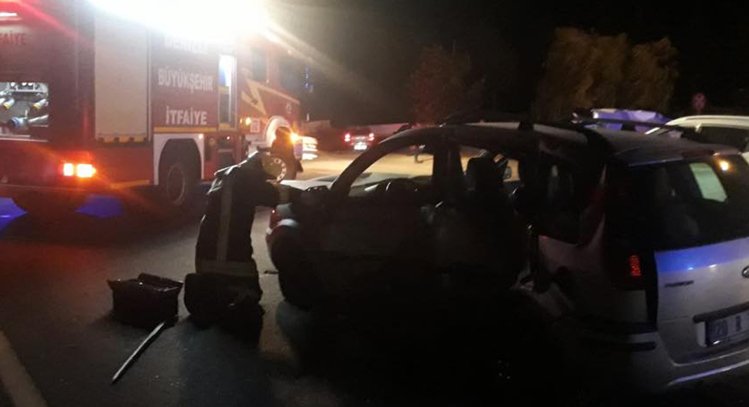 SERİNHİSAR’DA KAZA: 2 ÖLÜ, 9 YARALI