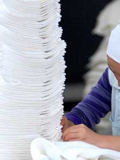 İTHALAT DA İHRACAT DA AZALDI