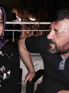 KARISI YERİNE YANLIŞLIKLA BAŞKA KADINI VURDU!