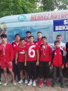 MERKEZEFENDİ BELEDİYESİ GÜREŞ TAKIMINDAN 5 DERECE