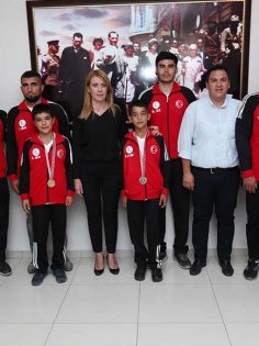 MERKEZEFENDİLİ GÜREŞÇİLER YAĞLI GÜREŞLERE KATILACAK