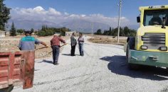 ÇİVRİL’DE SOĞUK ASFALTI ÇALIŞMALARI SÜRÜYOR