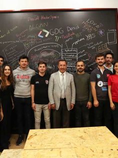 “DENİZLİ HACKERSPACE” YENİ YÜZÜYLE HİZMETTE