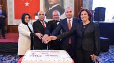 CUMHURİYET BAYRAMI ‘KABUL TÖRENİ’ İLE KUTLANDI