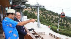 AYHAN SİCİMOĞLU DENİZLİ’Yİ TANITTI