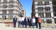 BAŞKAN ZOLAN ÇARDAK’TA KONUTLARI İNCELEDİ