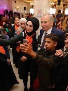 BÜYÜKŞEHİR’DEN KADINA ŞİDDETE “HAYIR”