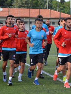 KIZILCABÖLÜKSPOR ÇIKIŞ ARIYOR