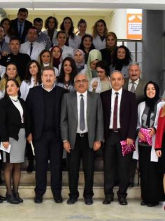 OSB KOLEJ’DE ÖĞRETMENLER GÜNÜ KUTLANDI