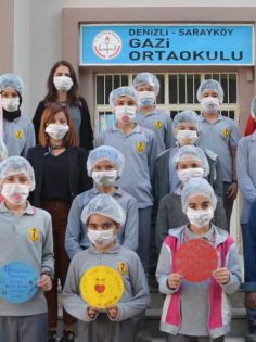 SARAYKÖY’DE ÖĞRENCİLERDEN FARKINDALIK ETKİNLİĞİ