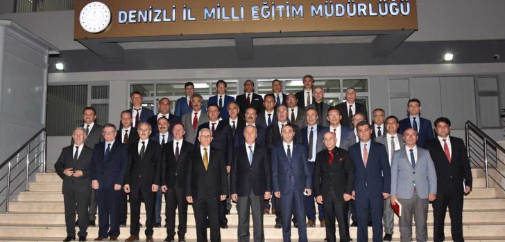 BAKAN YARDIMCISI DENİZLİ’NİN EĞİTİMİNDEN MEMNUN
