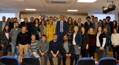 ÇARŞAMBA SEMİNERLERİNİN KONUĞU AKBULUT OLDU