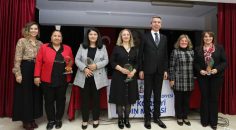 KADINLAR GENÇLERE BAŞARININ SIRRINI ANLATTI