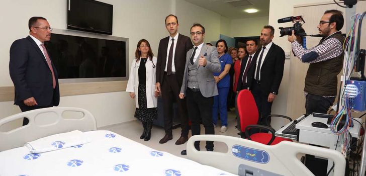 REKTÖR BAĞ HASTANEDE İNCELEME YAPTI