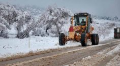 BÜYÜKŞEHİR’DEN KARLA MÜCADELE